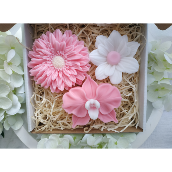 Mydlany flower box na prezent