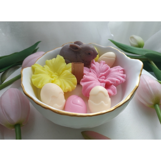 Świeca sojowa z zajączkiem