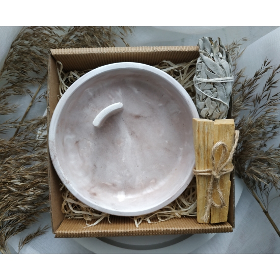 Naturalne kadzidła z podstawką